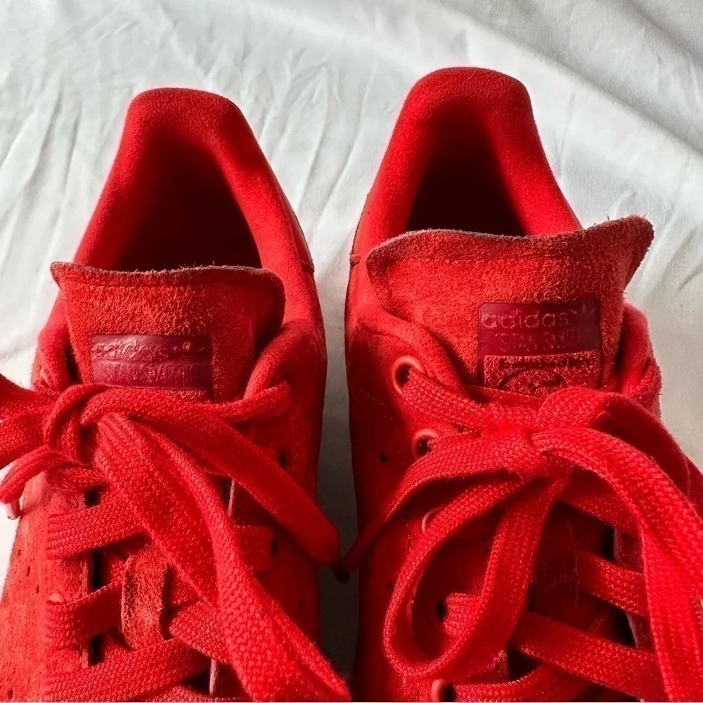 Adidas Men’s Red Suede Stan Smith in Size 6